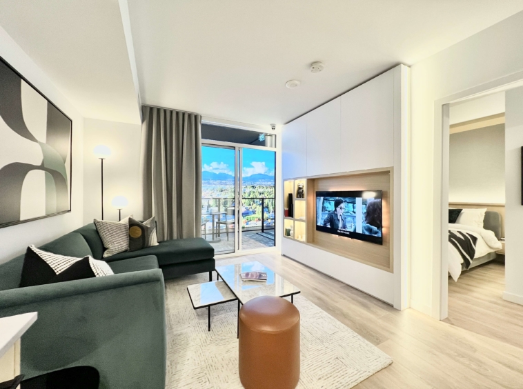 Georgetown 2 Surrey presale living room