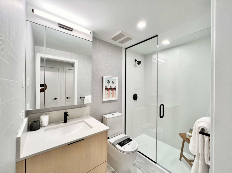 Georgetown 2 Surrey presale bathroom